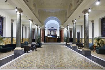 Relax in our lobby with Piano Bar