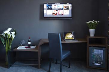 Hotel The Building | Rome | hotel room details