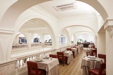 Hotel The Building | Rome | romantic restaurant